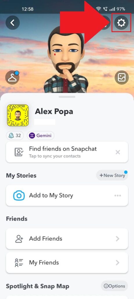 Screenshot of a Snapchat window where the gear icon is highlighted