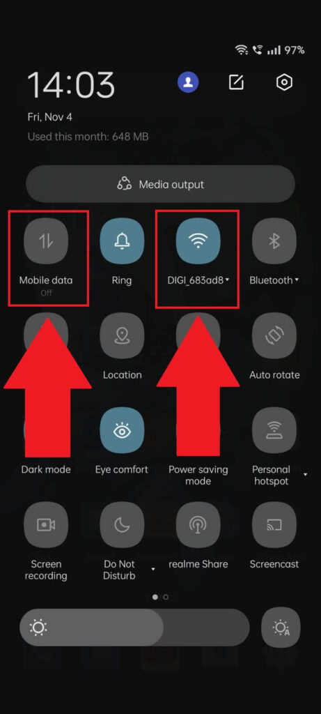 Switch between WiFi and Mobile Data