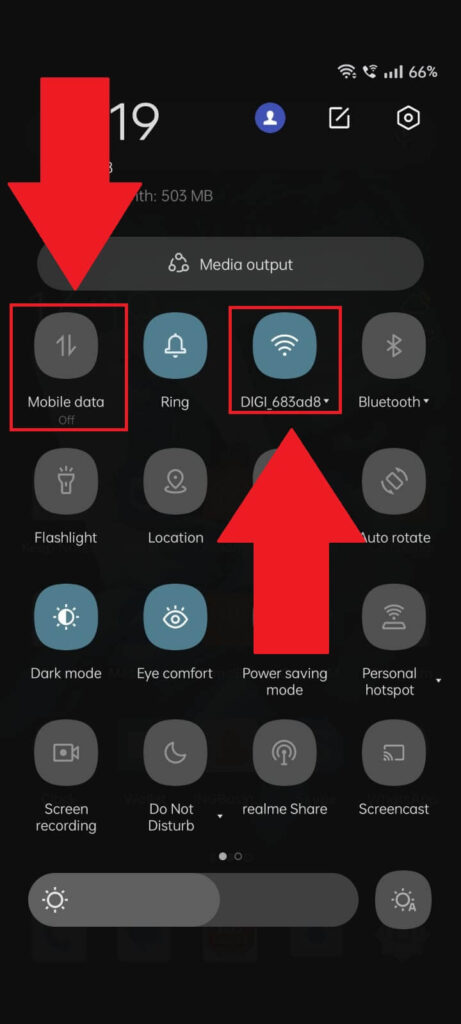 Android Shortcuts menu where the WiFi and Mobile Data options are highlighted