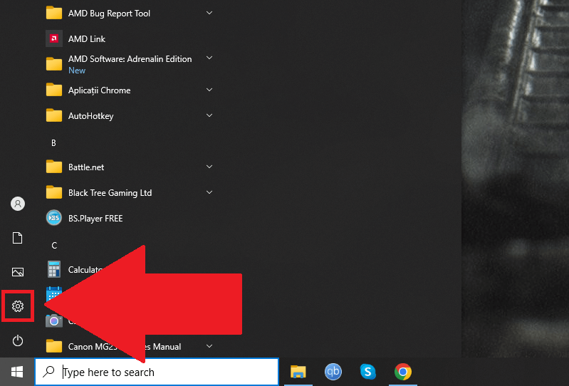 Windows 10 Start Menu showing the "Settings" icon highlighted in red