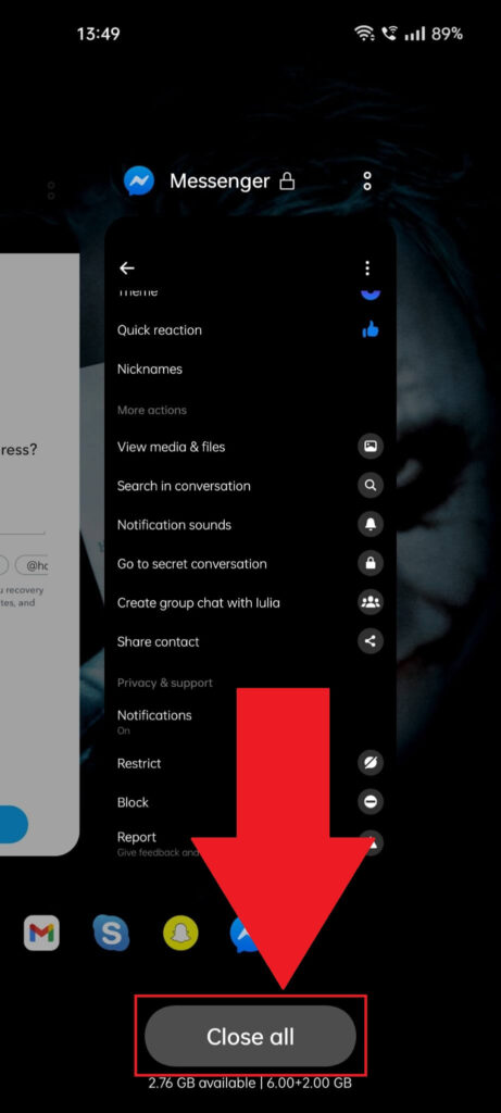 Android Overview menu showing the "Close all" option highlighted in red