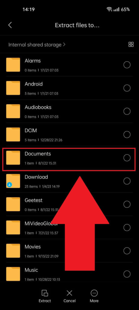 Android "Extract files to...i" menu where you can select a folder to extract the archive to