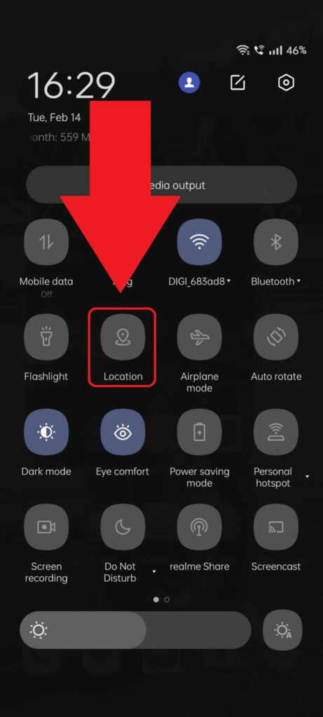 Android Quick Menu showing the "Location" option highlighted in red